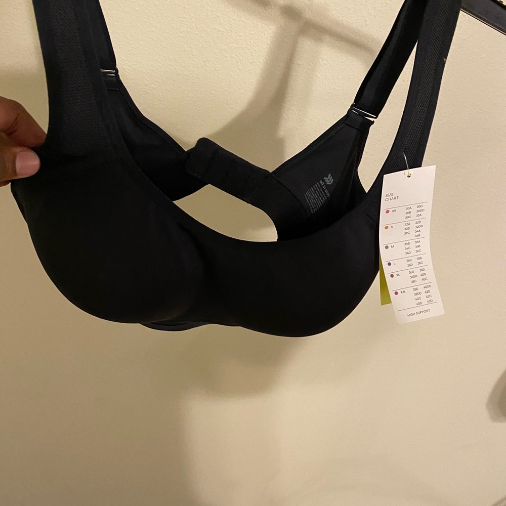 Sports bra